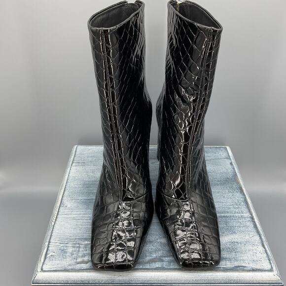 NEW Good American Women’s Croc Embossed Booties Black Size 7 - Picture 3 of 9